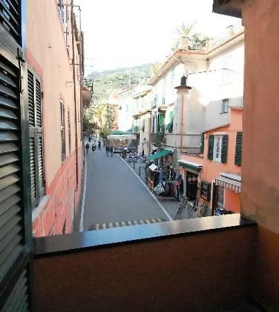 Apartment In Via Vittorio Emanuele 34
