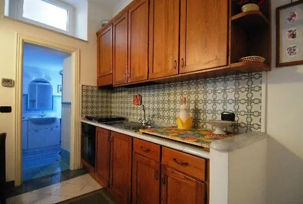 In Via Vittorio Emanuele 34 شقة *