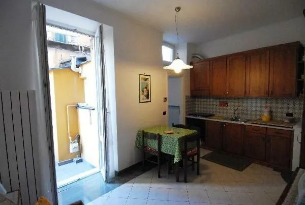 In Via Vittorio Emanuele 34