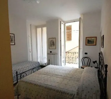In Via Vittorio Emanuele 34 Апартаменты Монтероссо-аль-Маре