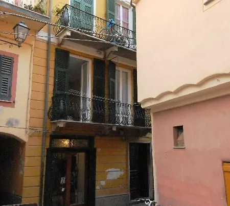 In Via Vittorio Emanuele 34 Apartment *
